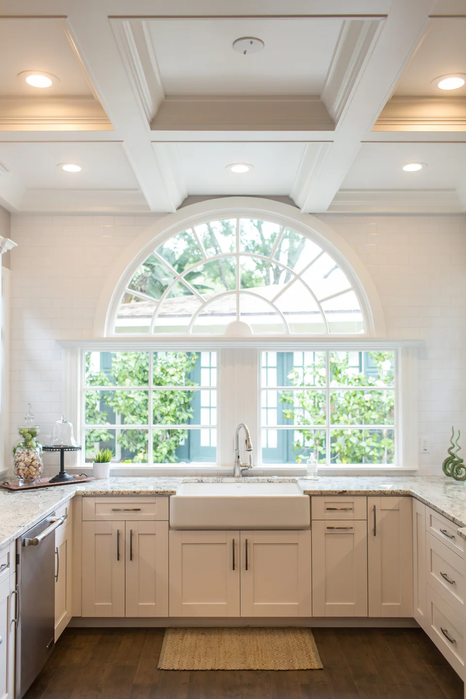 Kitchen at Brightwaters, St. Petersburg, Florida, interior design by MJ Designs