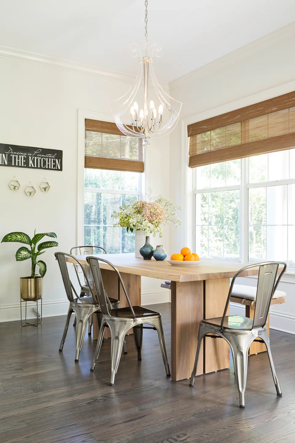 Breakfast nook at Hyde Park, Tampa, Florida, interior design by MJ Designs