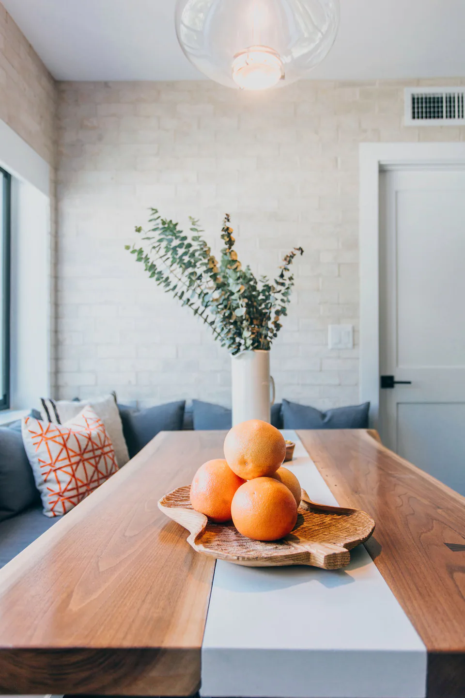 Breakfast nook at Parkland Estates, Tampa, Florida, interior design by MJ Designs