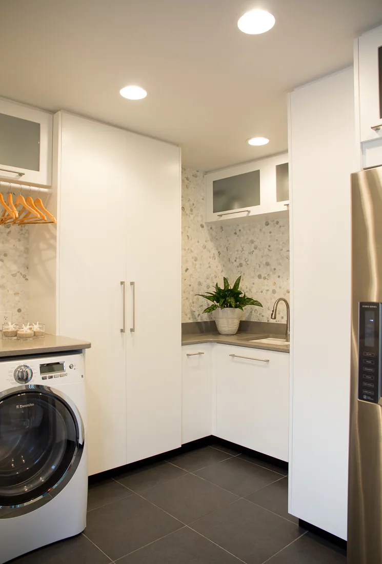 Laundry room at Yacht Club Estates, Tampa Bay, Florida, interior design by MJ Designs